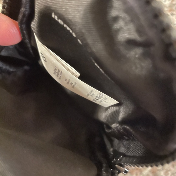 Lululemon Nano Clip-on Backpack New without tags NWOT Black with silver - Picture 4 of 11